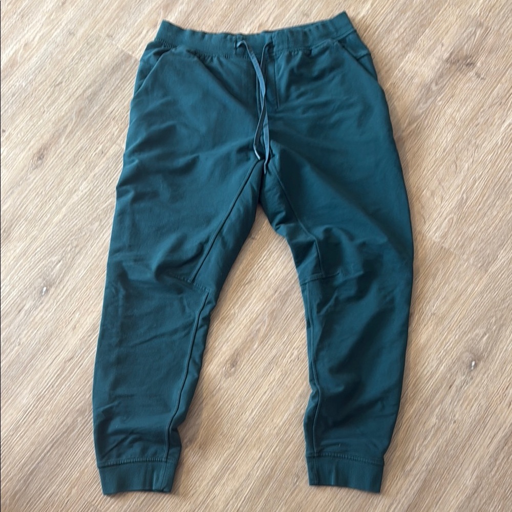 Lululemon Men’s City Sweat Joggers- Green- Size Large